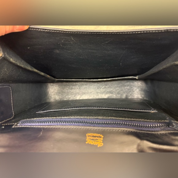 GUCCI Unisex Vintage Rare 70’s/80’s Adjst. Strap Navy Leather Shoulder Handbag - Picture 15 of 16